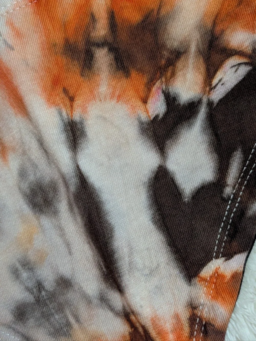 NWOT Tie-Dye Triangle Pet Bandana / Baby Bandaid Bib in Orange Black And White